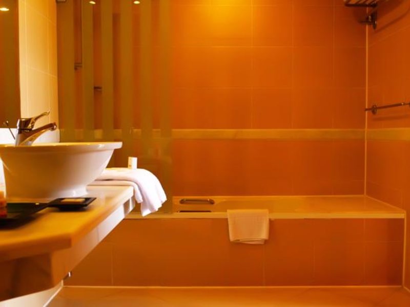 Parrotel Beach Resort (ex 127070