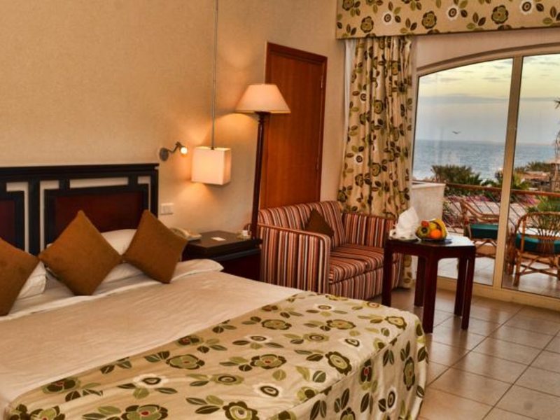 Parrotel Beach Resort (ex 127091