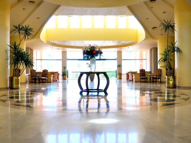 Parrotel Beach Resort (ex 127093