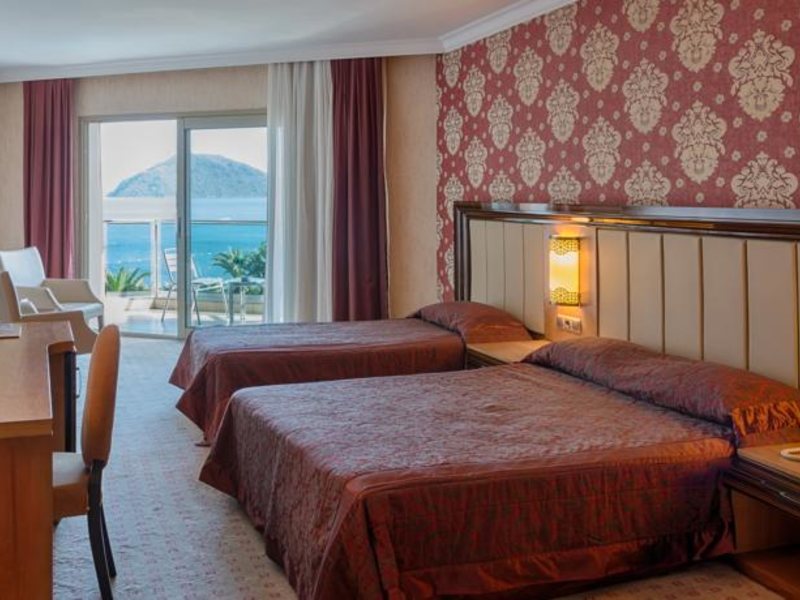 Pasa Beach Hotel 96129