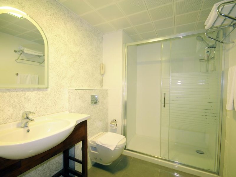 Pasa Garden Beach Hotel 187394