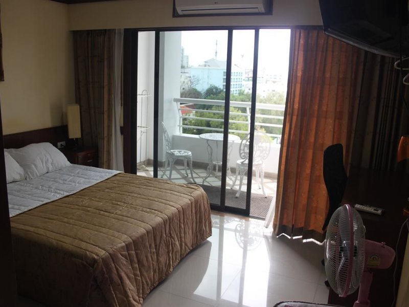 Pattaya Hill Resort 143118
