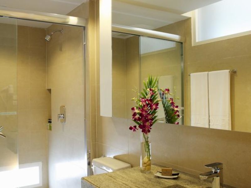 Peach Hill Resort 155875