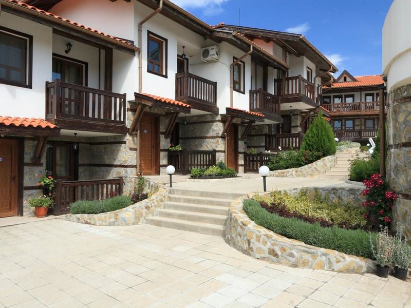 Pearl Apartments 167281