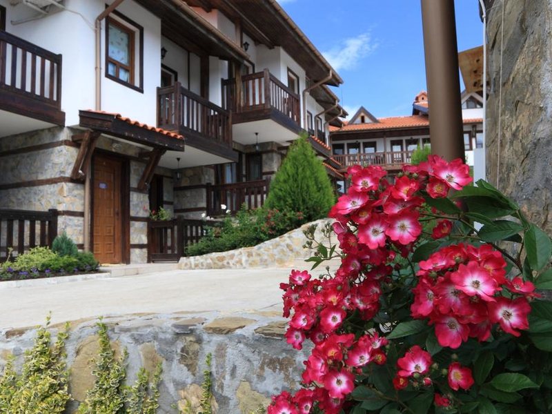 Pearl Apartments 167282