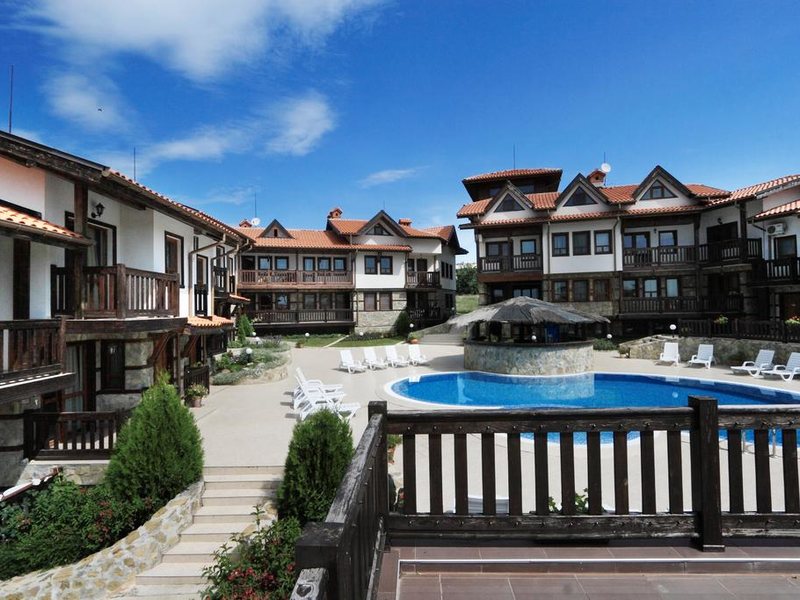 Pearl Apartments 167287