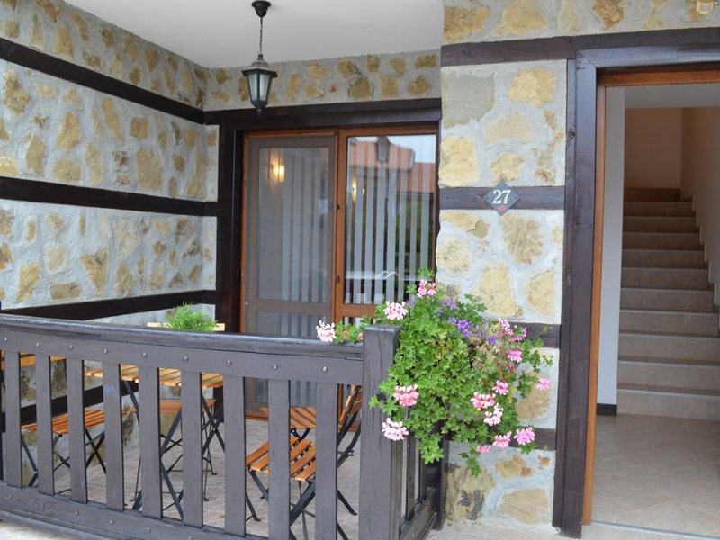 Pearl Apartments 167290