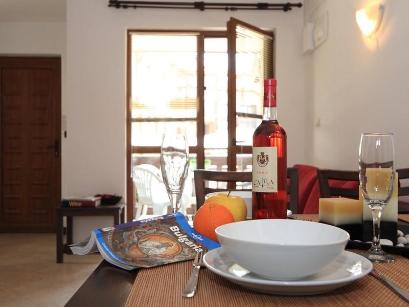 Pearl Apartments 167295