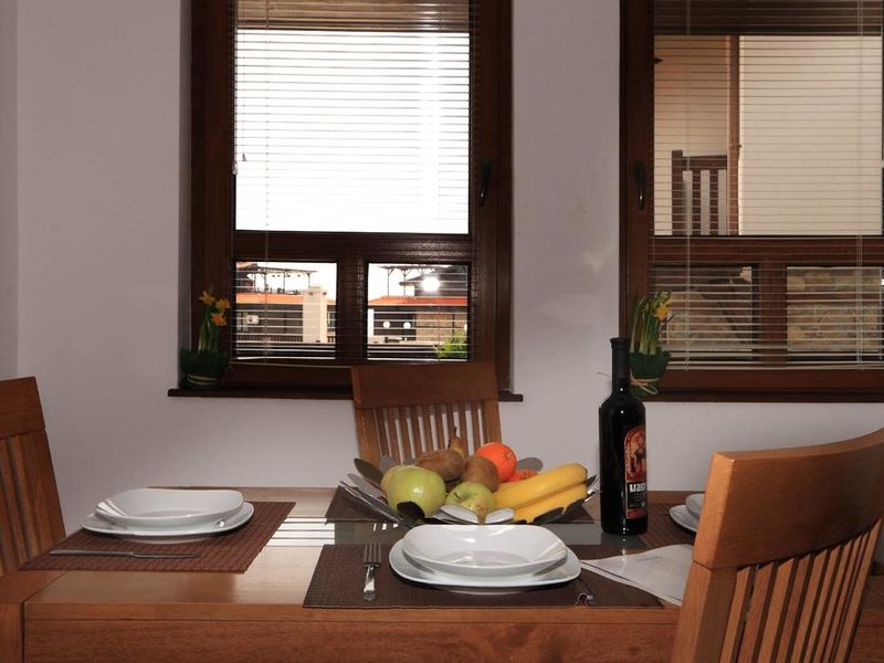 Pearl Apartments 167303