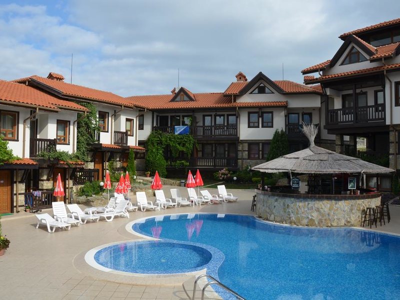 Pearl Apartments 167315