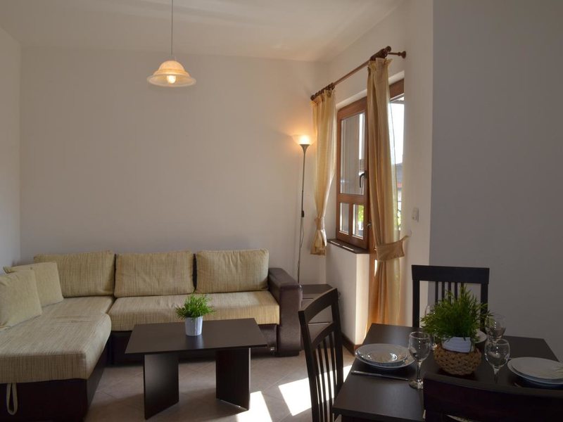 Pearl Apartments 167320