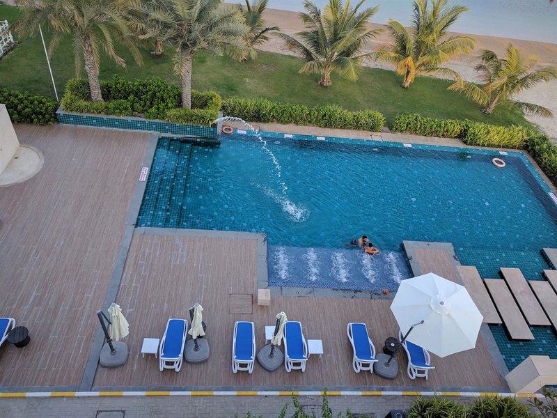 Pearl Beach Hotel 191924