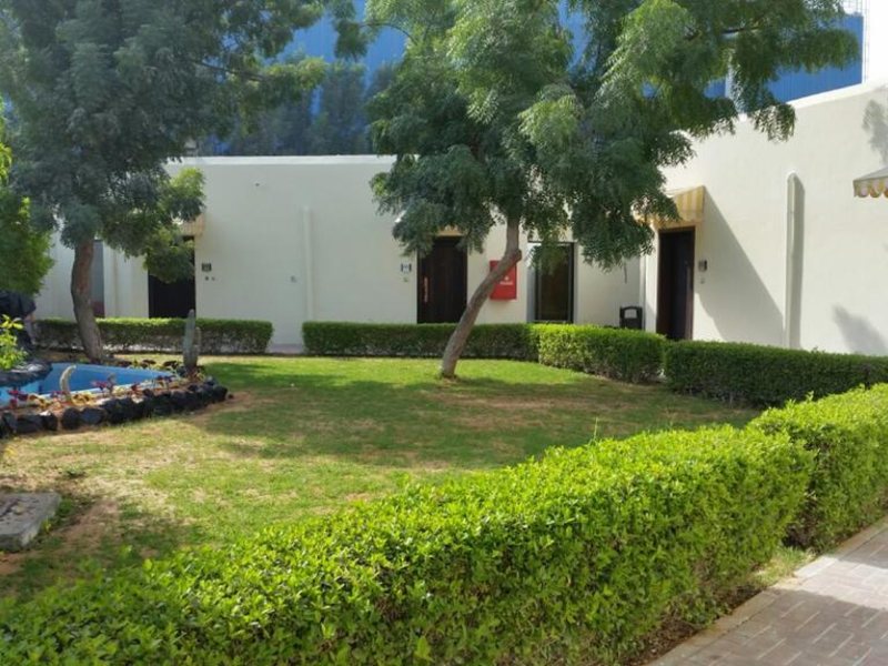 Pearl Beach Hotel 191935