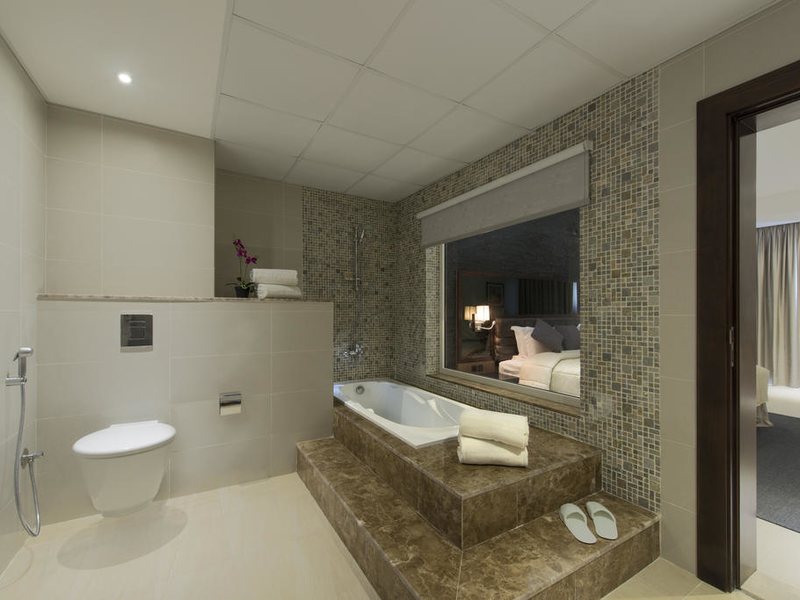 Pearl Beach Hotel 191945