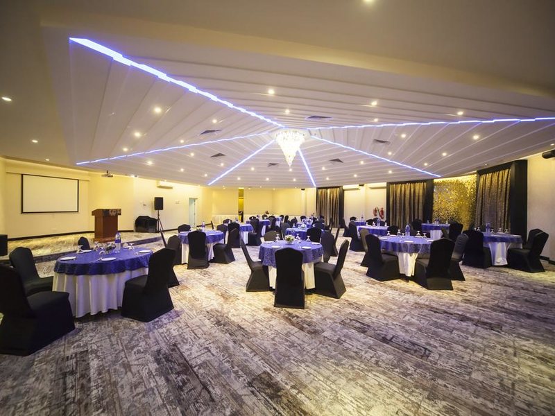 Pearl Hotel & Spa Umm Al Quwain 301088