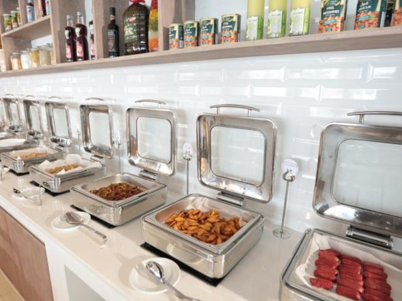 Pearl Marina Hotel 132875