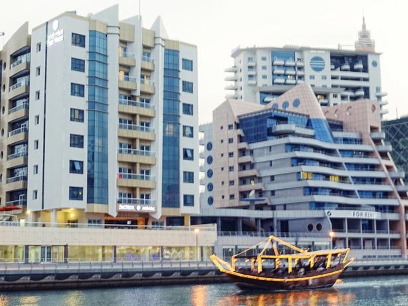 Pearl Marina Hotel 132881