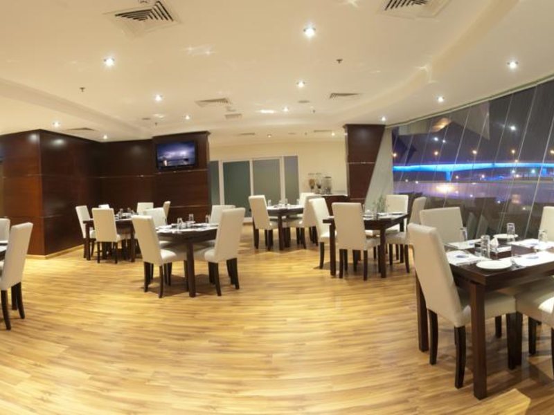 Pearl Marina Hotel 132888