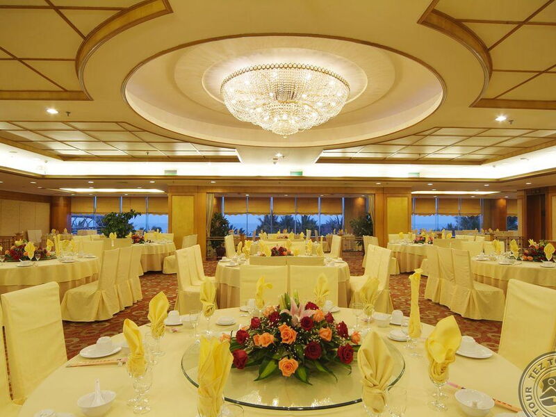 Pearl River Garden  298424