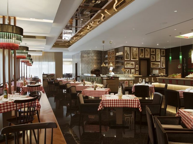 Pearl Rotana Capital Centre 299067