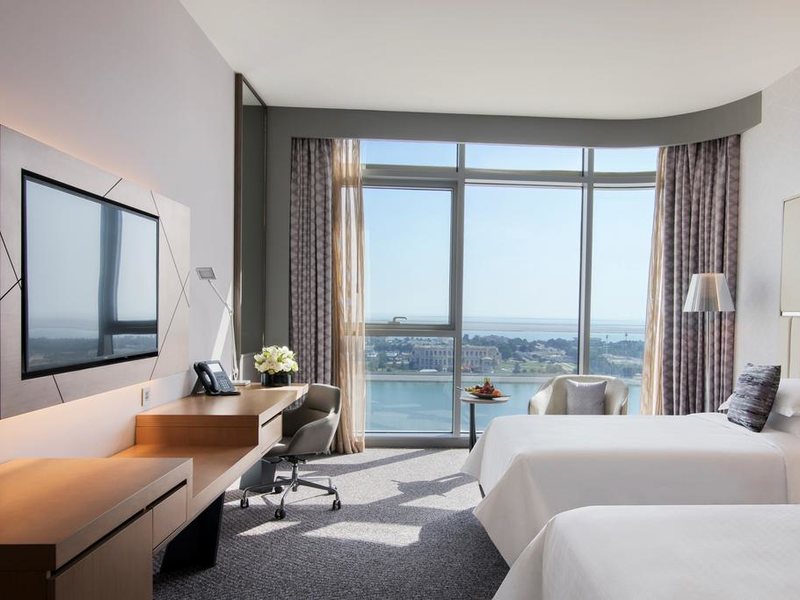 Pearl Rotana Capital Centre 299087