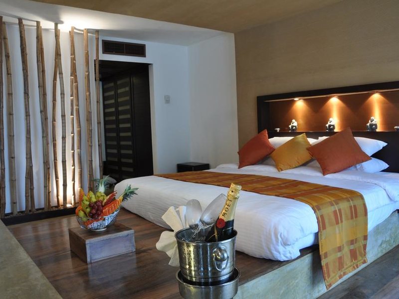 Pegasus Reef Hotel 110401