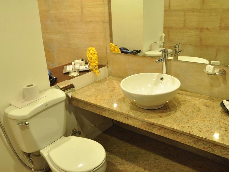 Pegasus Reef Hotel 110403