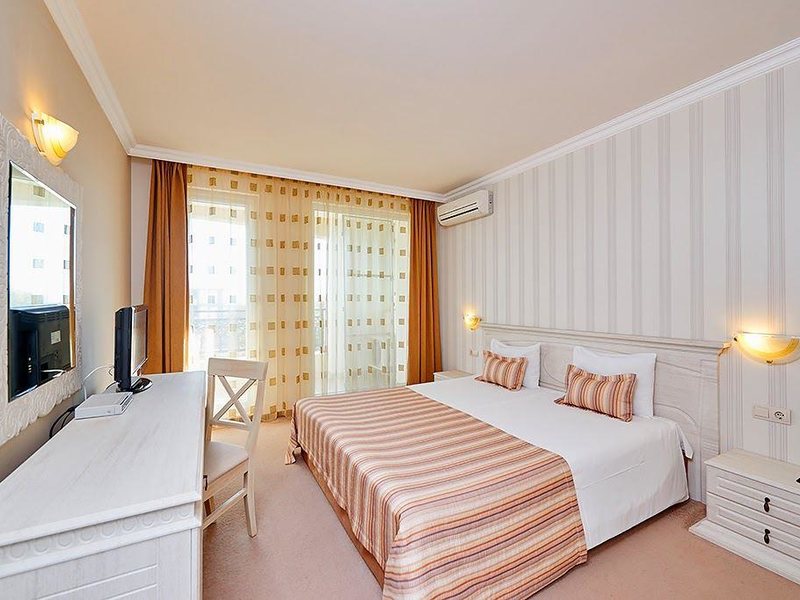 Penelopa Palace Apart Hotel & SPA 312832