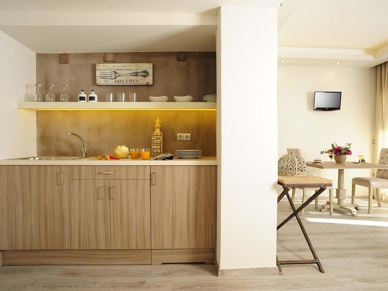 Pepi Boutique Hotel 286999