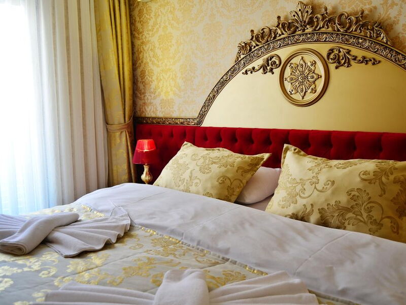 Pera Palace Hotel 271126