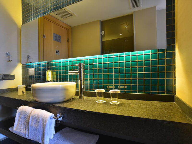 Pera Tulip Hotel (ех 244404