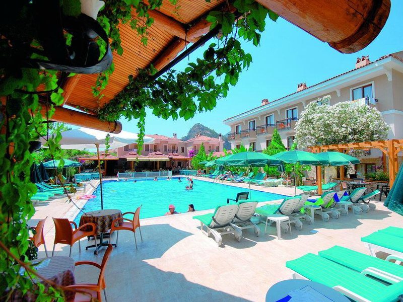 Perdikia Beach Hotel 60100