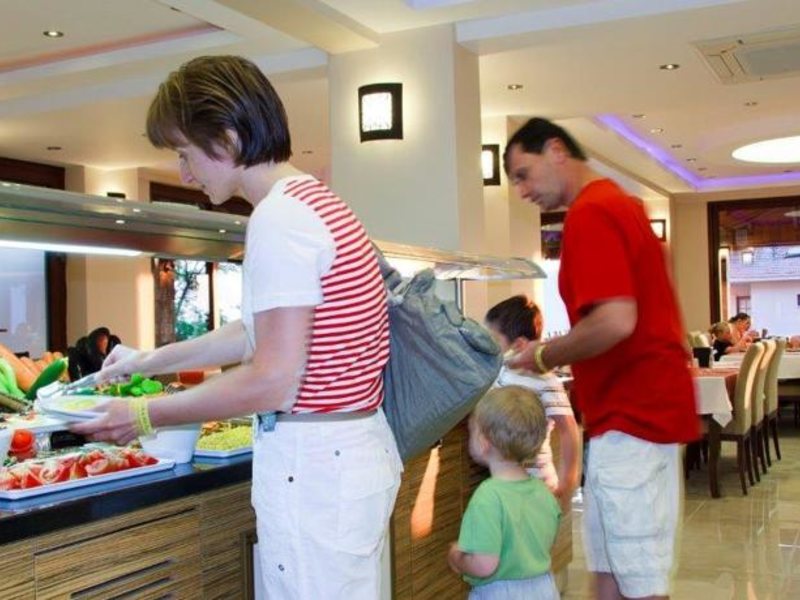 Perdikia Hill Family Resort 66080