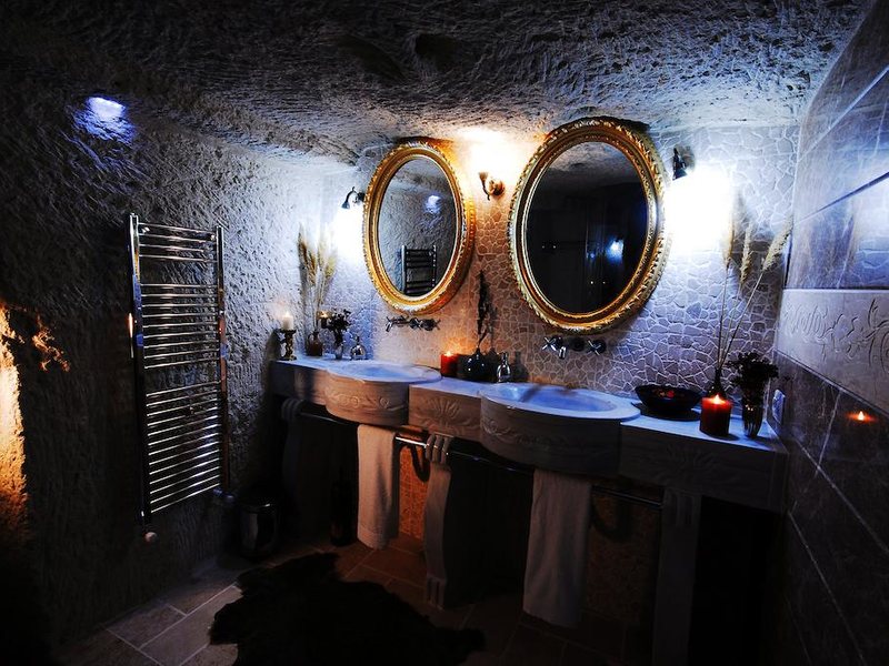 Perimasali Cave Hotel 280517