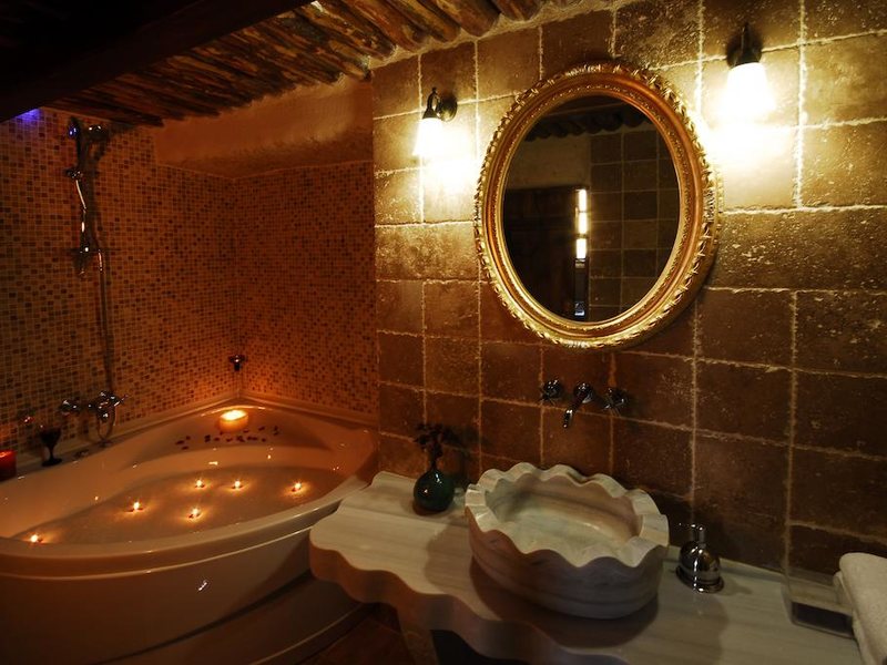 Perimasali Cave Hotel 280519