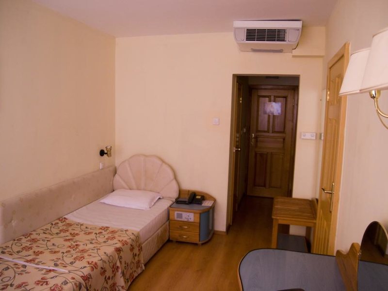 Perla (Golden Sands) 167341