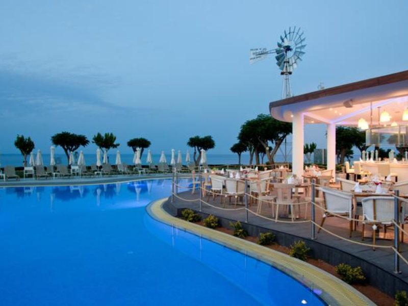 Pernera Beach Hotel 90980