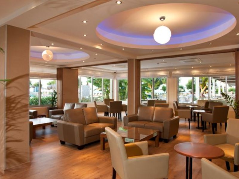 Pernera Beach Hotel 91000