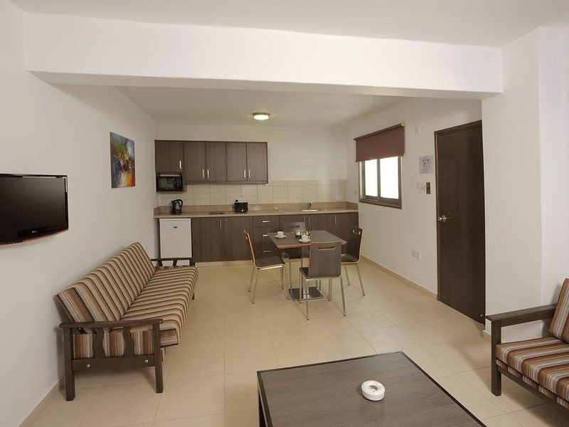Petrosana Hotel Apartments 206884