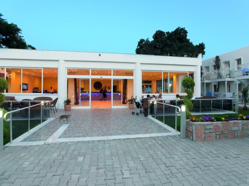 Petunya Beach Resort 42005