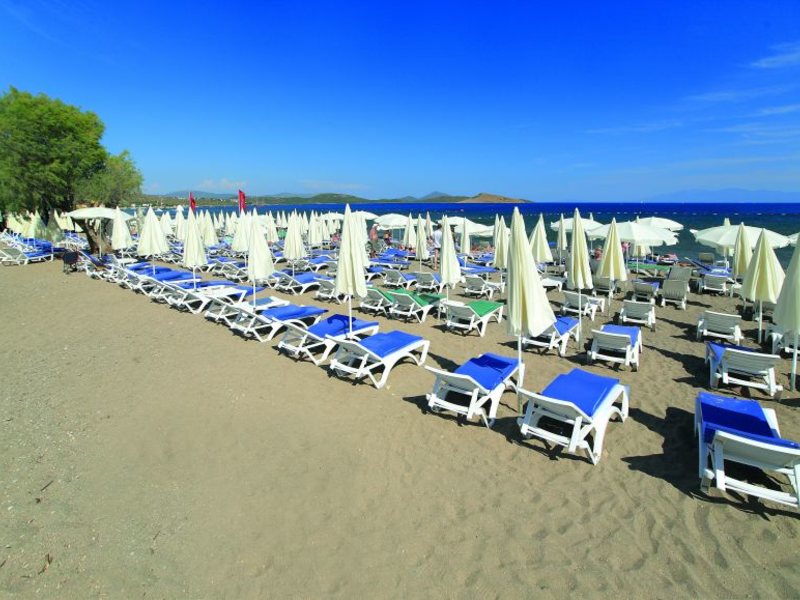 Petunya Beach Resort 42026