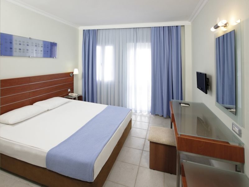 Petunya Beach Resort 42030