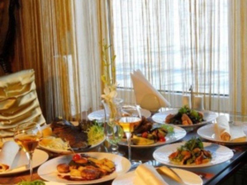 Pharaon Floatel 11525