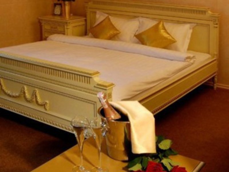 Pharaon Floatel 11535