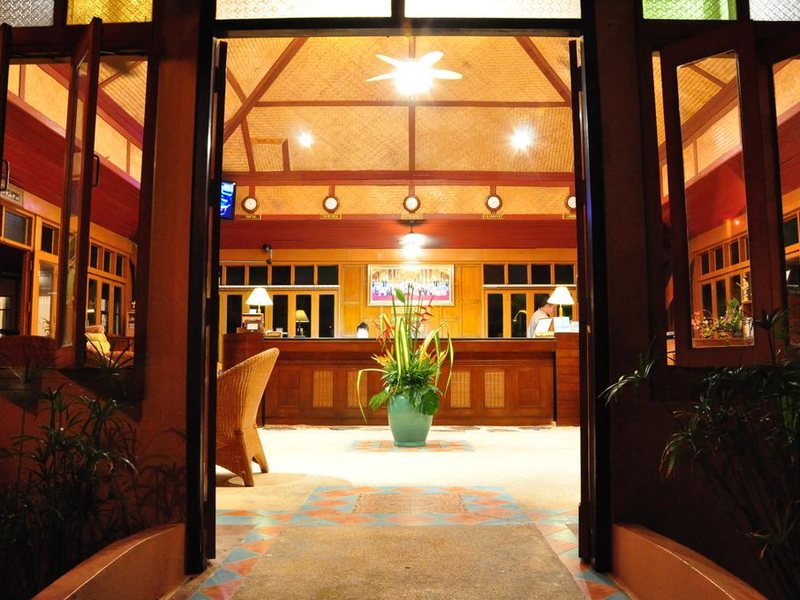 Phi Phi Erawan Palms Resort 220972