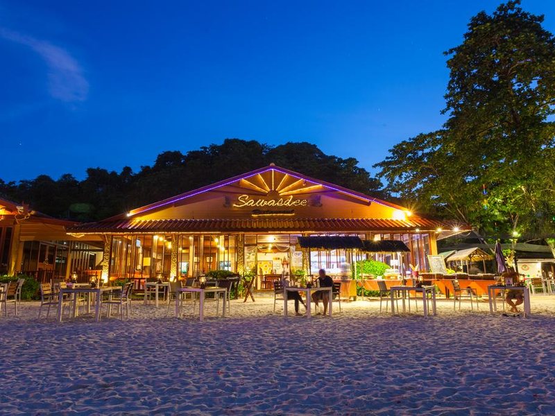 Phi Phi Erawan Palms Resort 220990