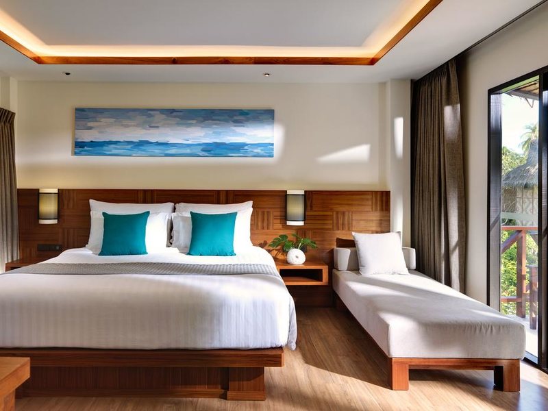 Phi Phi Island Village Beach Resort (ex 221031