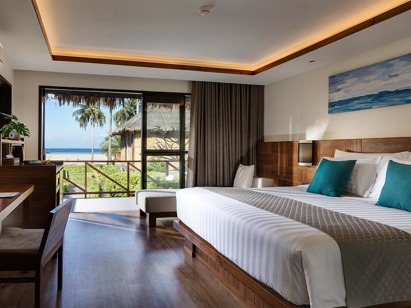 Phi Phi Island Village Beach Resort (ex 221036