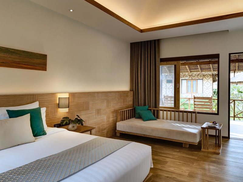 Phi Phi Island Village Beach Resort (ex 221039