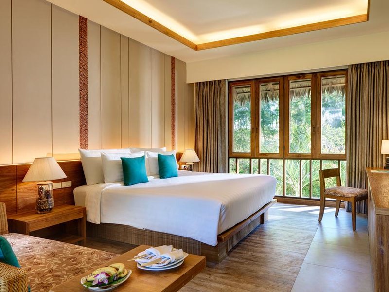 Phi Phi Island Village Beach Resort (ex 221043